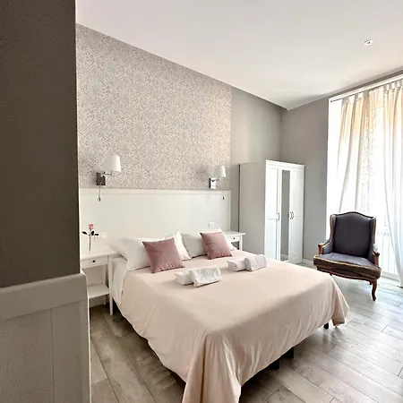 Bed And 2* 로마