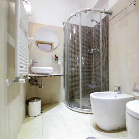 Bed And 4* Рим