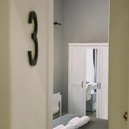 Bed And Konukevi 2*